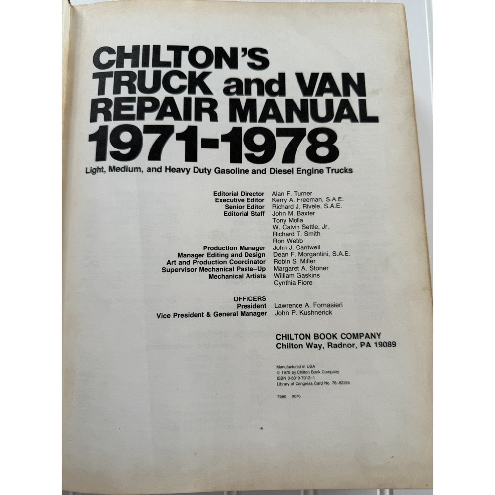 Chilton's Truck and Van Repair Manual 1971-1978 Hardcover - Picture 5 of 5